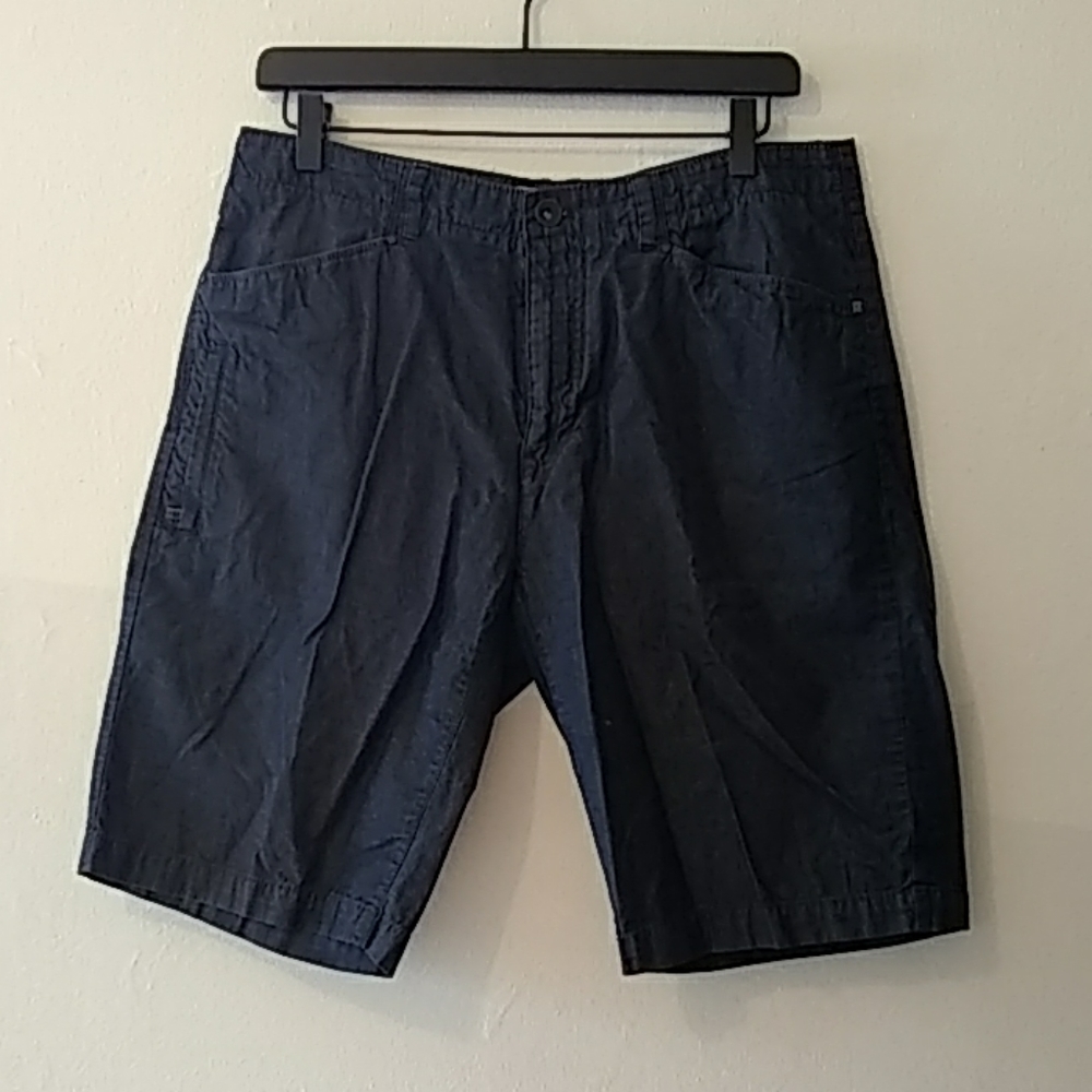 Calvin Klein Shorts 32 Navy